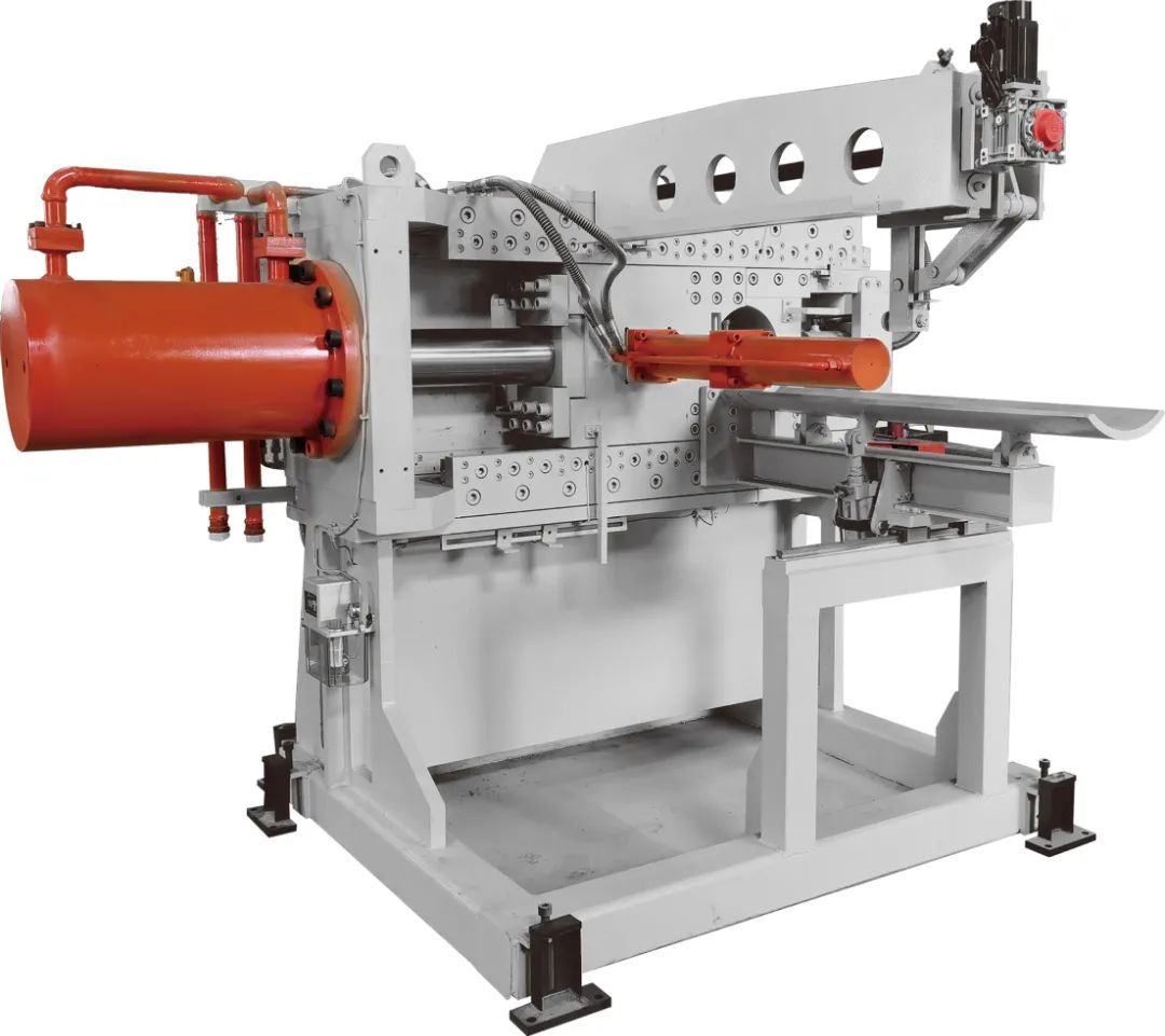 華艦液壓 φ178-φ406棒 橫式熱剪.jpg